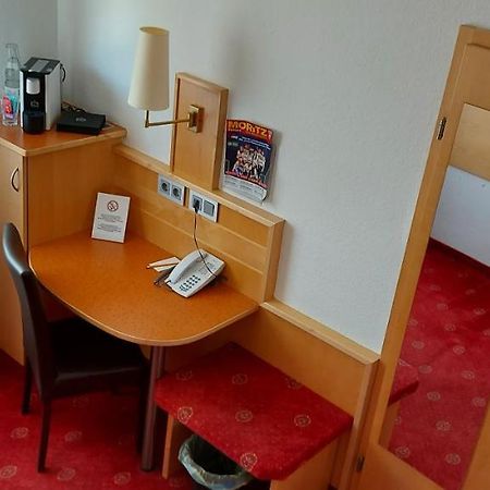 Hotel Stuttgart 21 Kültér fotó